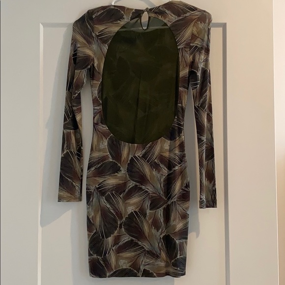 ✨RONNY KOBO BODYCON DRESS✨ - Picture 2 of 5